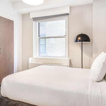 Paramount Hotel Times Square New York Bagian luar foto