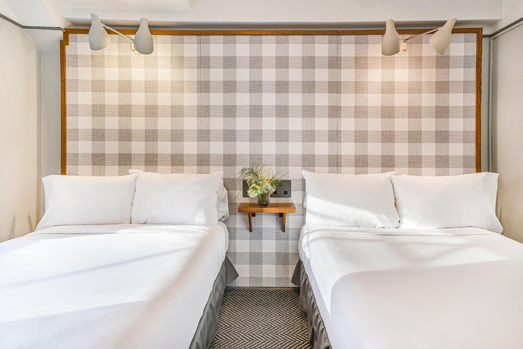Paramount Hotel Times Square New York Bagian luar foto