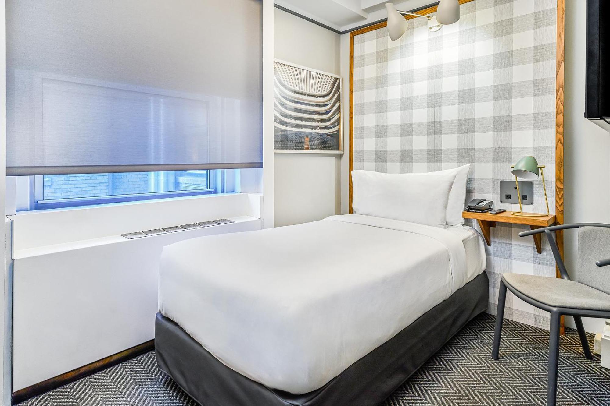 Paramount Hotel Times Square New York Bagian luar foto