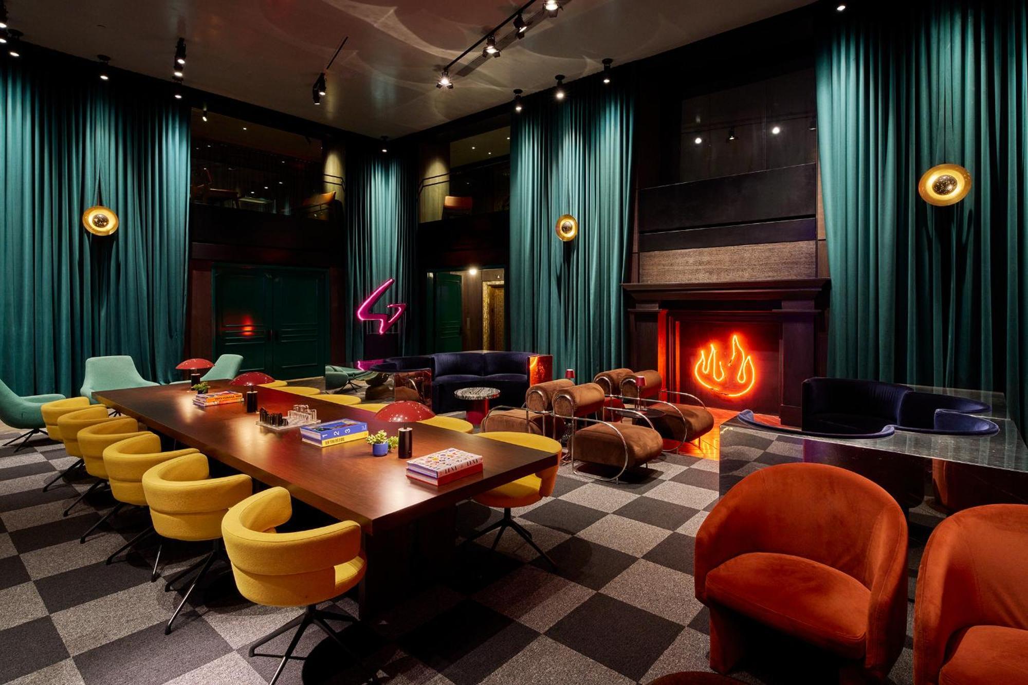 Paramount Hotel Times Square New York Bagian luar foto